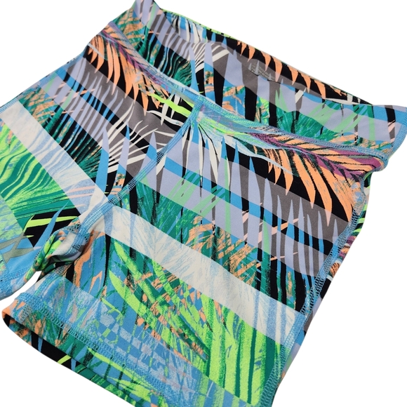 Tropical Print Girls Active Spandex Bike Shorts Large - Picture 2 of 7